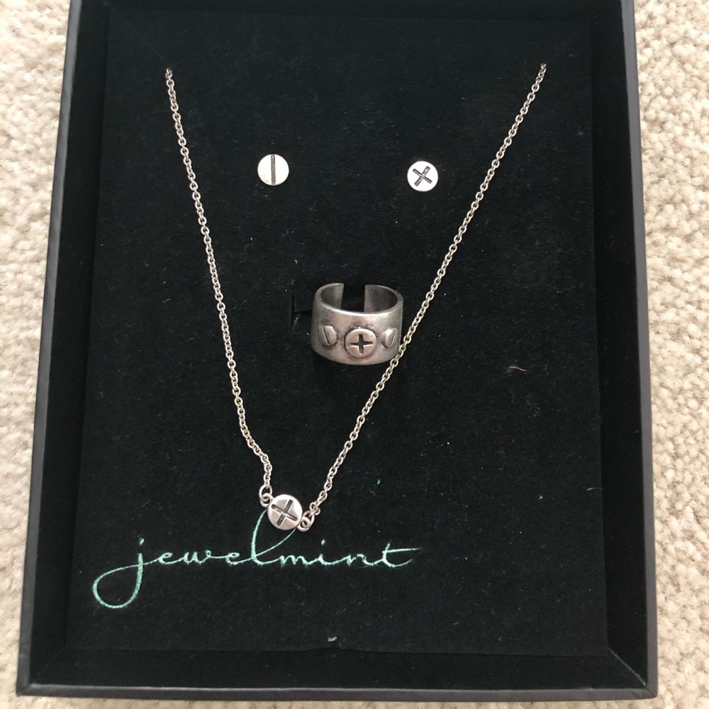 jewelmint rebel rising necklace earring ring set